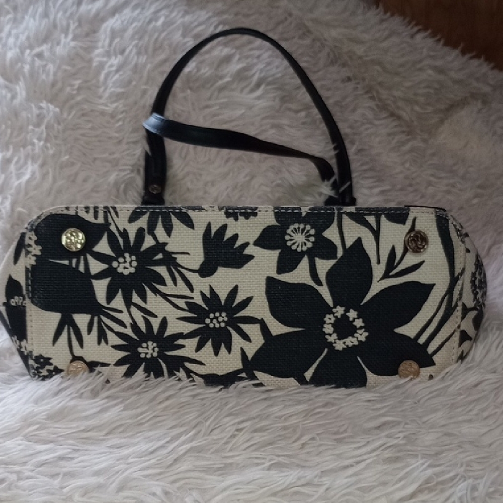 Spartina 449 Black and Cream Floral Shoulder Bag - Picture 4 of 4